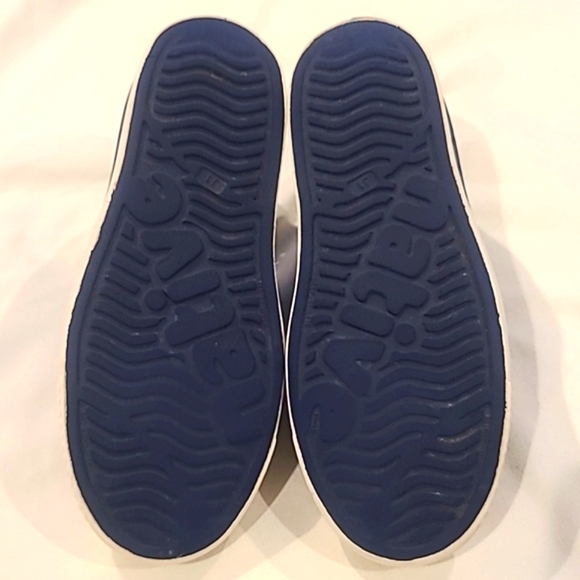 💙Native Jefferson Navy Kids shoes, size J1💙 - Picture 4 of 5